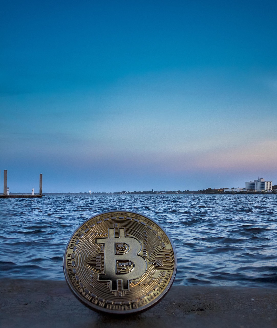 hero-services cryptocurrency, concept, florida, bitcoin, blockchain, money, finance, business, cryptography, currency, coin, investment, financial, crypto, payment, cash, digital, banking, blue money, blue finance, crypto, crypto, crypto, crypto, crypto